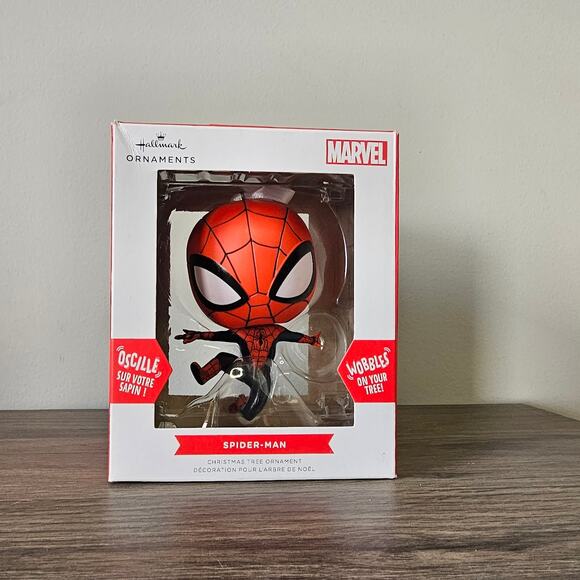 Hallmark FUNKO POP!  Marvel  Ornament Spider Man Bobble Head NWT - Picture 1 of 3